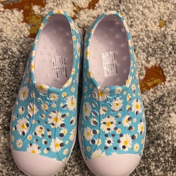 Kid’s shoes - Picture 2 of 7